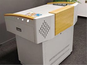 木質(zhì)扶手講臺(tái)